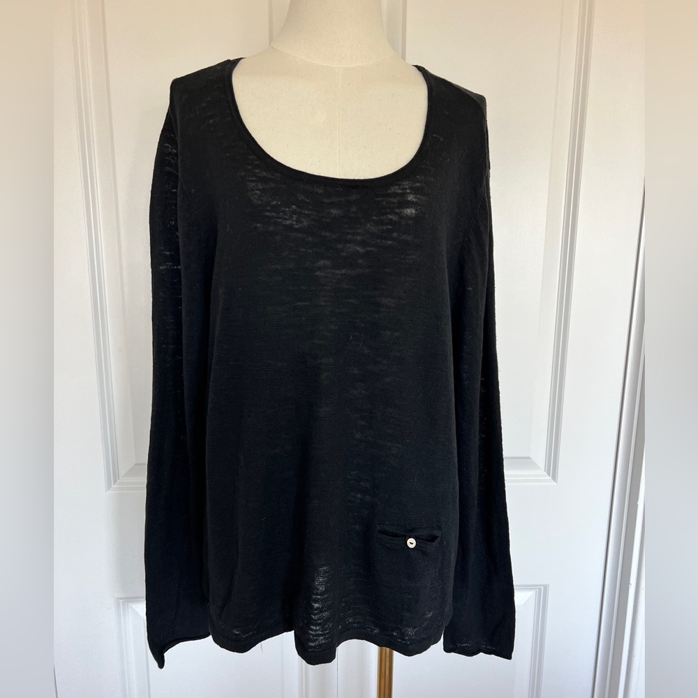 J. Jill Black Lightweight Scoop Neck Pullover